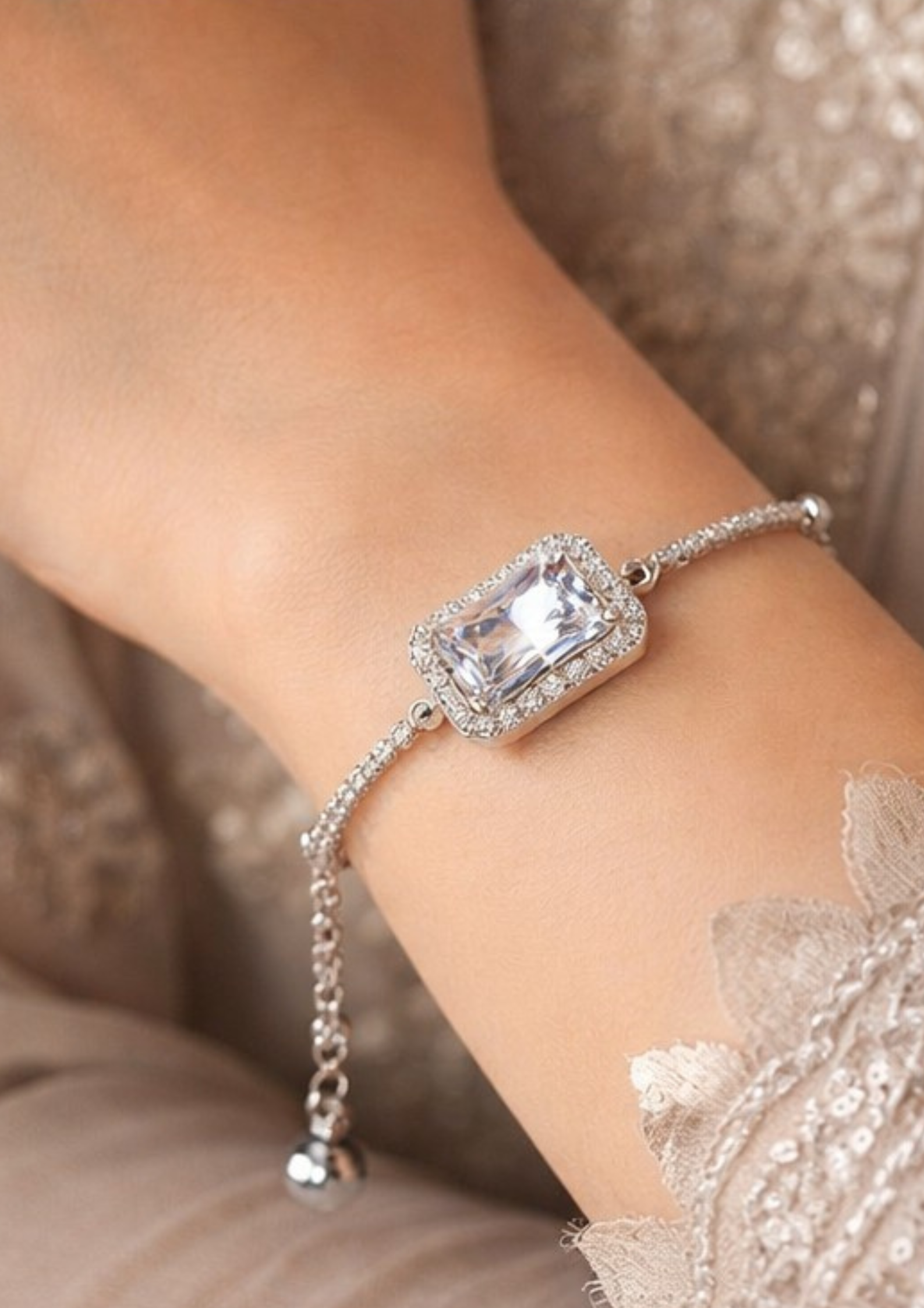 Royal Glow Crystal Bracelet
